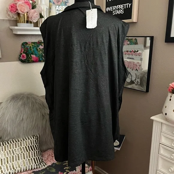 Sleeveless collar top size 4XL - Picture 2 of 4